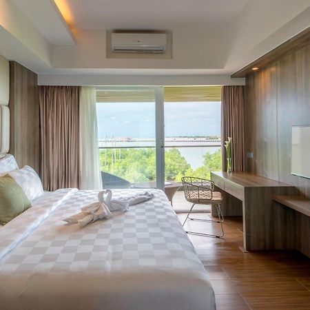 The Crystal Luxury Bay Resort Nusa Dua Nusa Dua  Exteriör bild