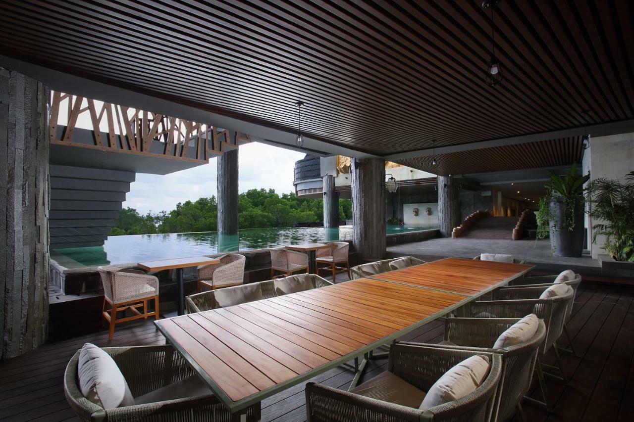The Crystal Luxury Bay Resort Nusa Dua Nusa Dua  Exteriör bild