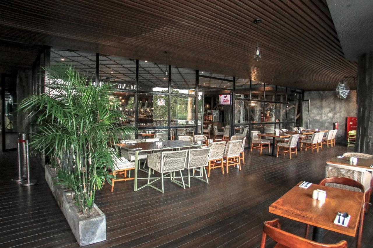The Crystal Luxury Bay Resort Nusa Dua Nusa Dua  Exteriör bild